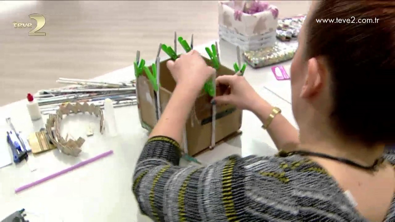 Derya Baykal La Gulumse Gazete Kagidi Ile Sepet Yapimi Youtube
