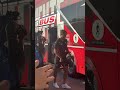 🚎🔥🏟️ LA LLEGADA DEL PLANTEL DE INDEPENDIENTE AL LIBERTADORES DE AMÉRICA #lda #futbol #avellaneda