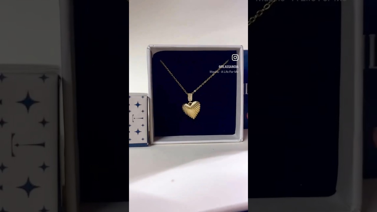 Delicate necklaces by Tilassa Jewelry at unbeatable prices!