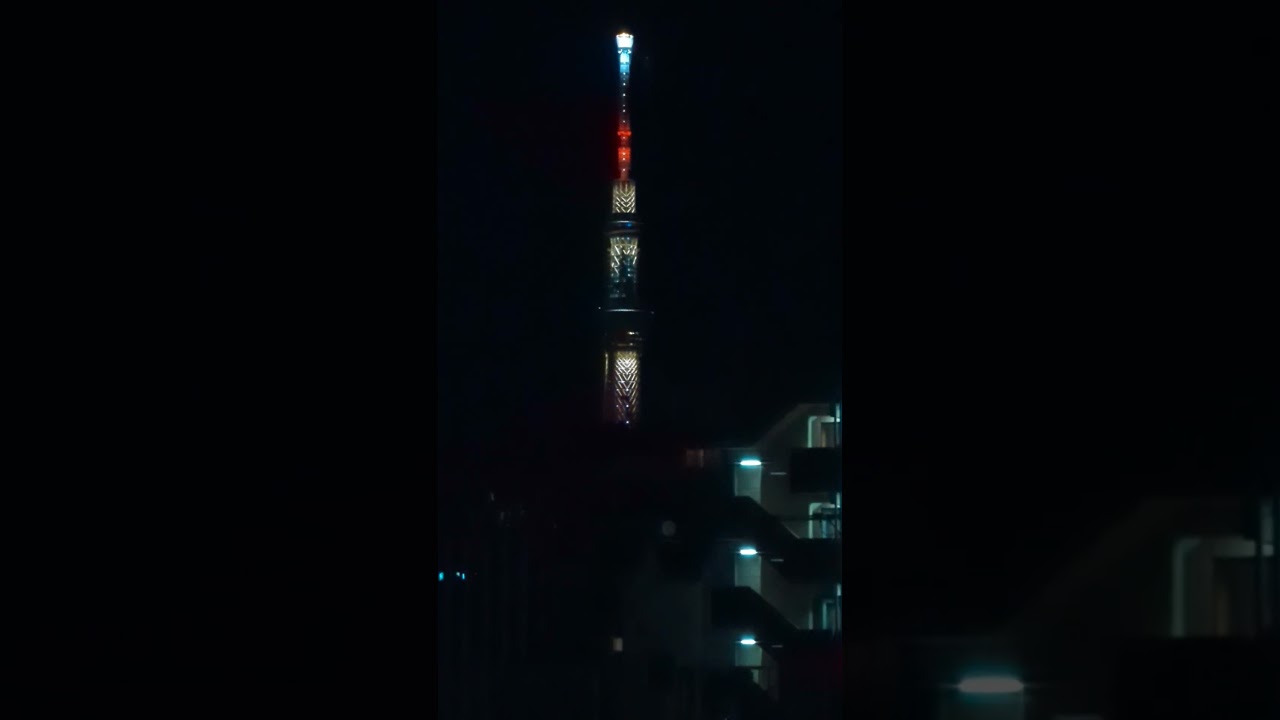 Tokyo Skytree at Night | Spiraling Lights 