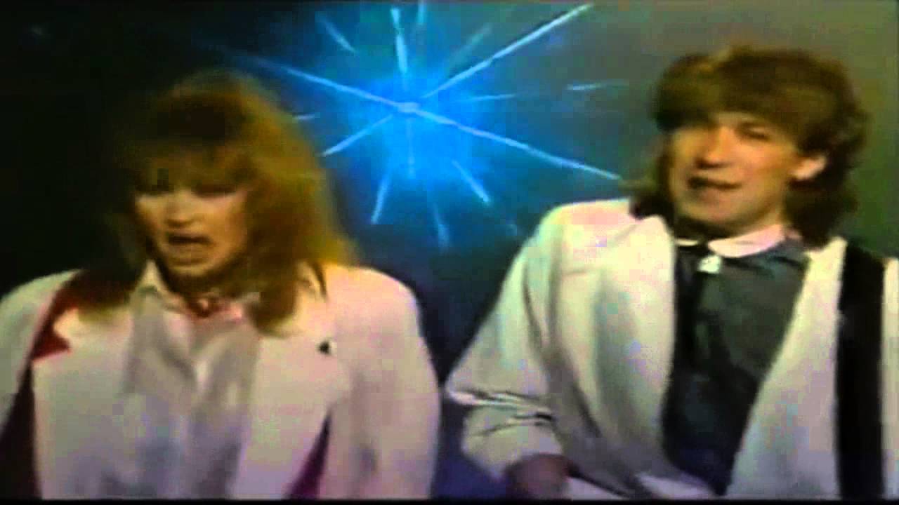 Алла Пугачева & Владимир Кузьмин Две Звезды - YouTube