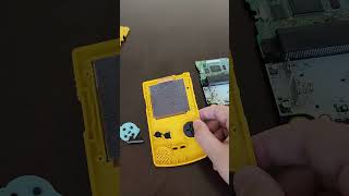 Changing the Shell of my GameBoy Color!!! #gameboycolor #gaming #pokemoncommunity