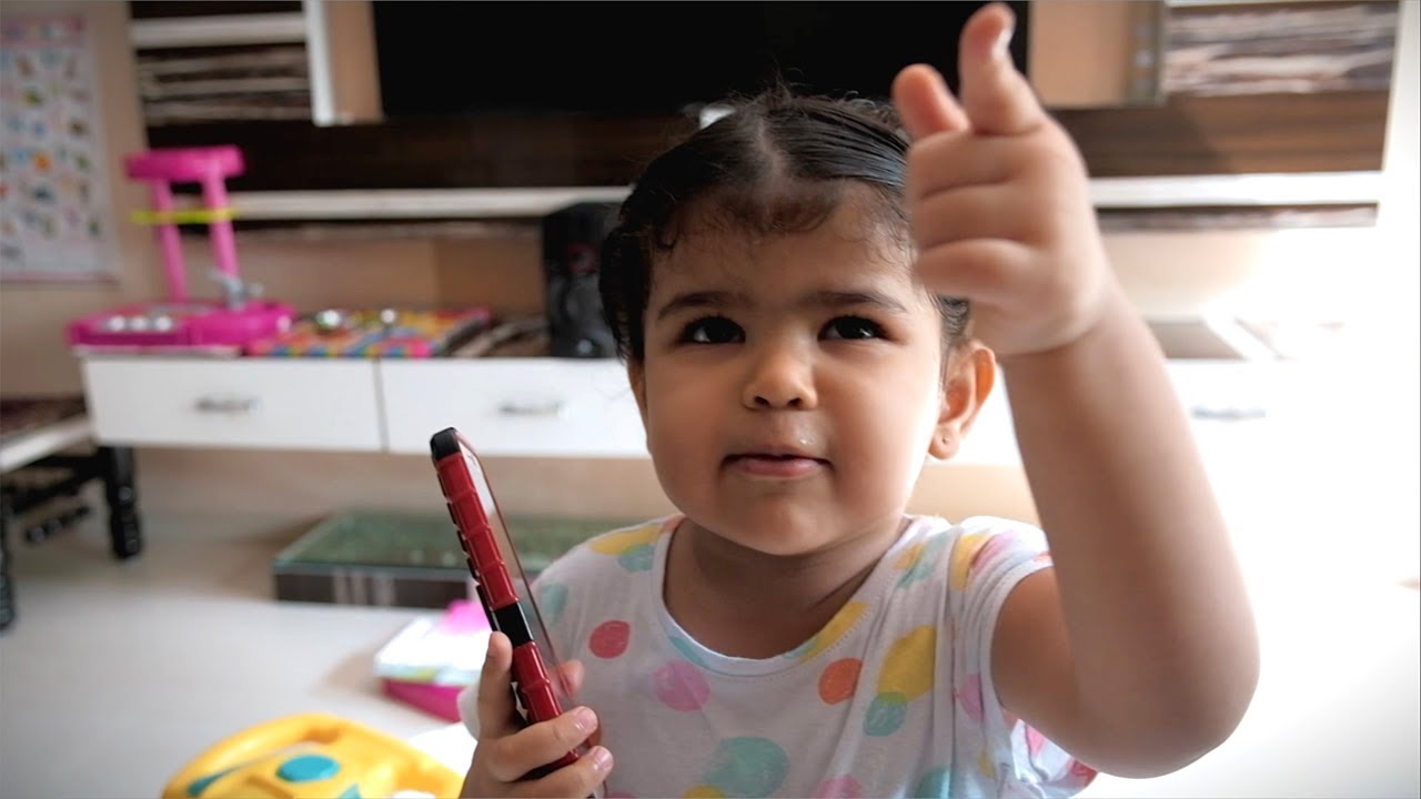 Dhime dhime bolo hu phone ma vato karu chu !