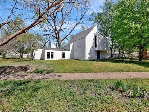 910 E 11TH AVE, Winfield, KS home video tour