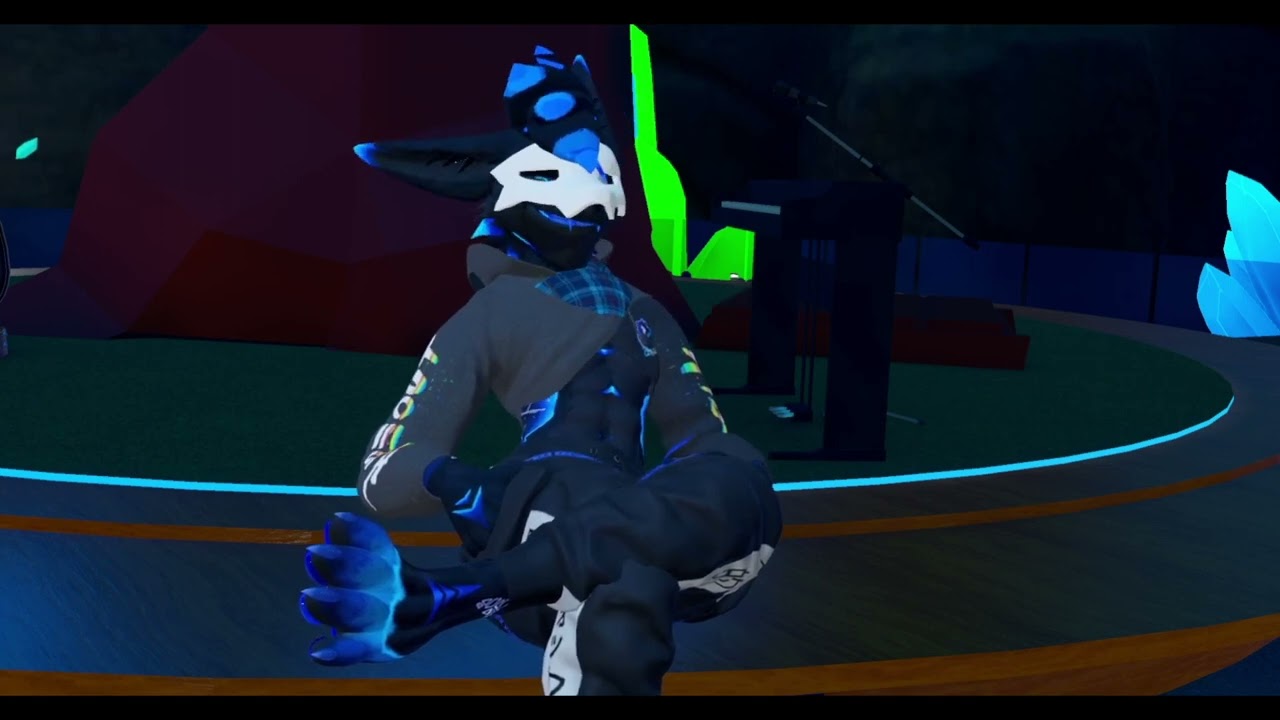 Lt  Shadow   2  What's the difference between Trolling & Bullying?