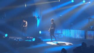 Download Lagu 5 Seconds Of Summer- 12/6/15- Wembley Arena- Permanent Vacation MP3