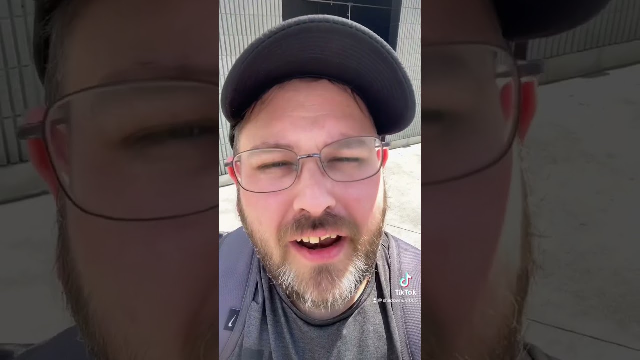 Look at the size of that thing.