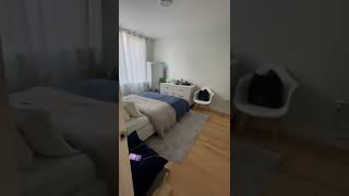 1098 Madison st, apartment 2B