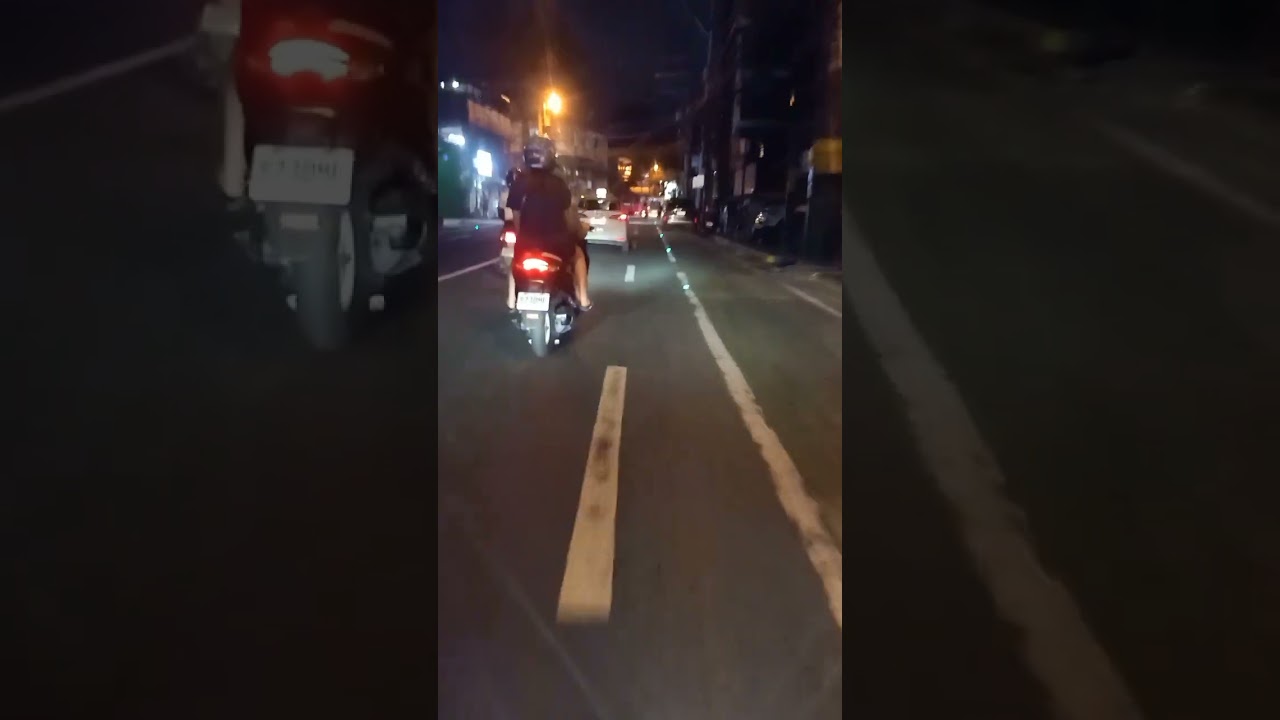 Watch: Taxi Makes U-Turn and Stops at Green Light! 🚕