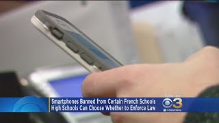 French Schools Ban Smartphones To Protect Children