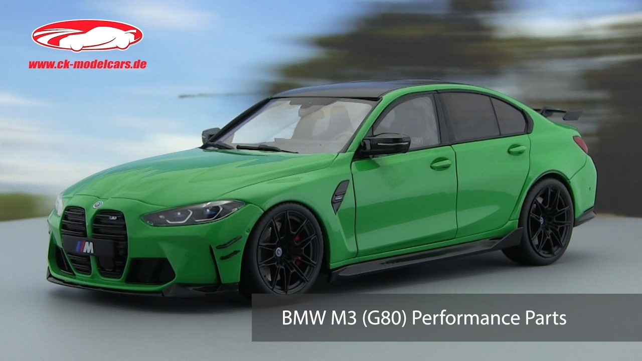 Solido 1:18 BMW M3 (G80) Performance Parts 建設年 2024 信号が青