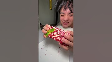 Thumbnail of Carlos rates my Dubai chocolate