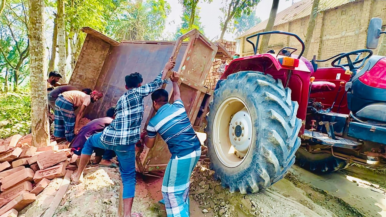 Case JX70T Tractor Power! Loaded Brick Truck Overturned & Rescue Mission