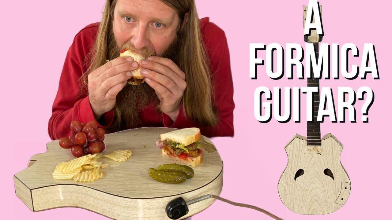 Пластиковая гитара за 22,50 доллара? Конечно! Брошенная электрогитара из пластика получает второй...