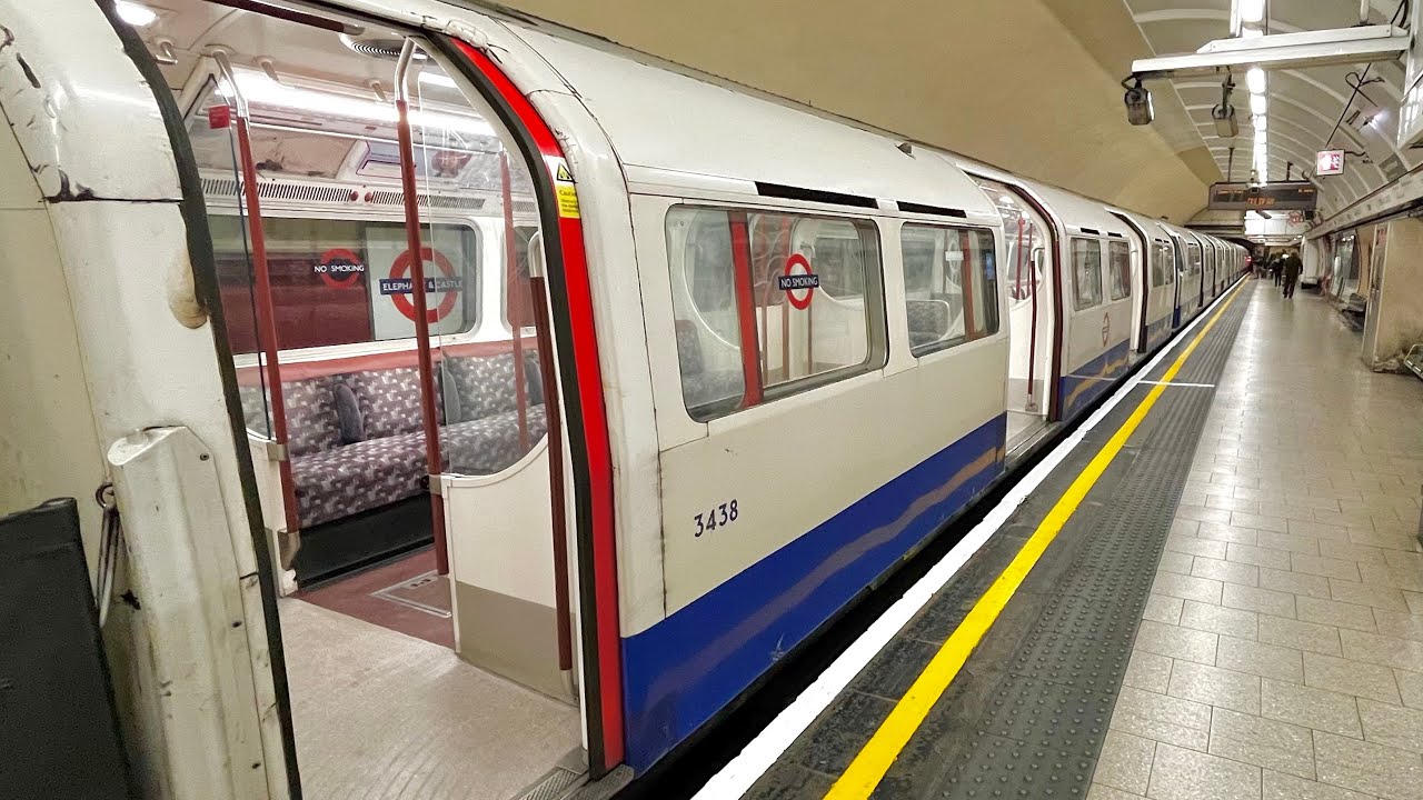 London Underground Bakerloo Line ride: Lambeth North - Elephant & Castle ( 1972 Stock )