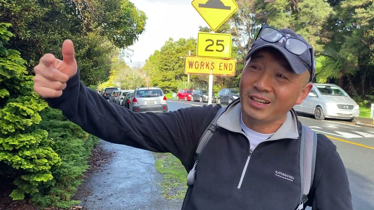 Titirangi Village Market