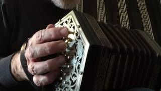 The Lone Bush (Ed Reavy)/The Galway Hornpipe
