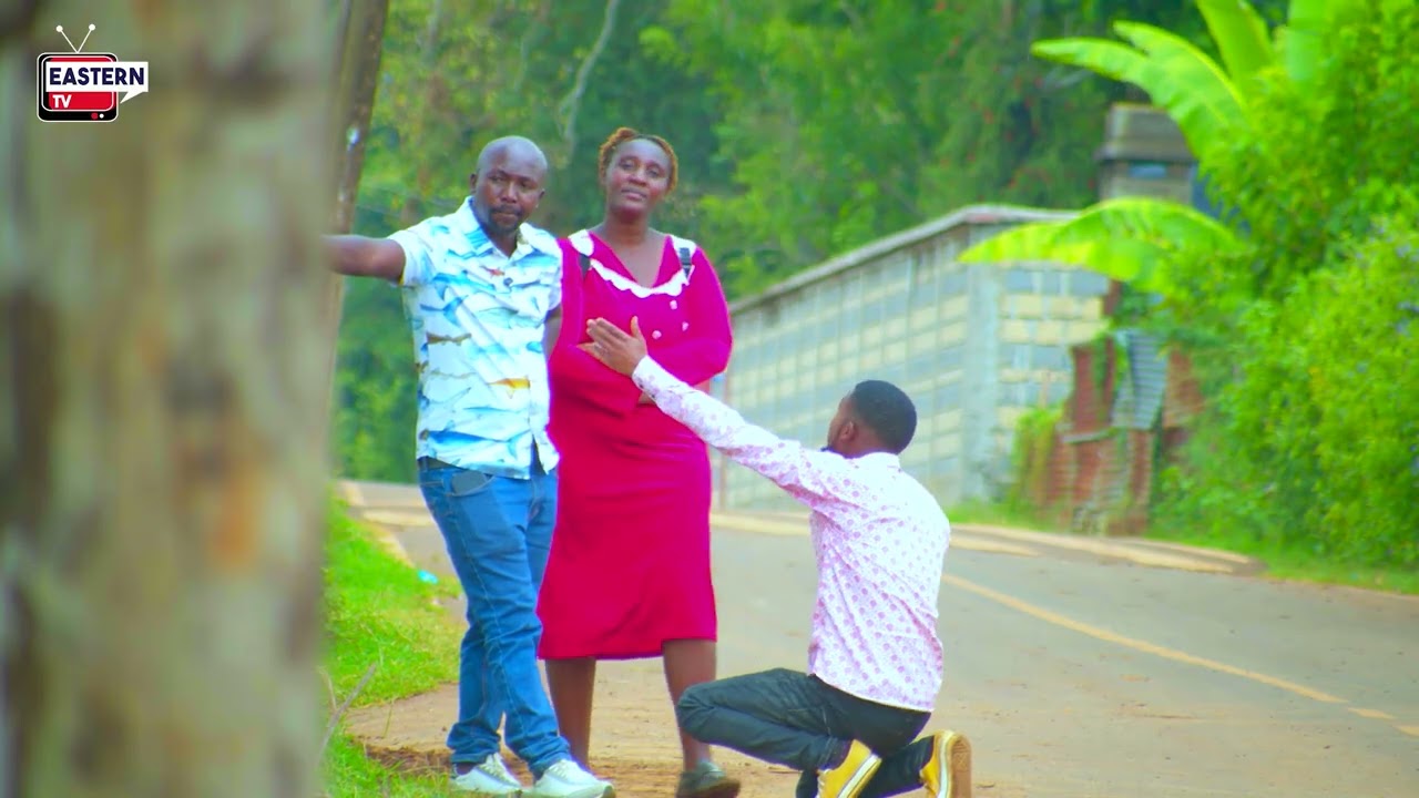He knelt desperately but wife dump him on the spot. Hii ndoa kuisha 