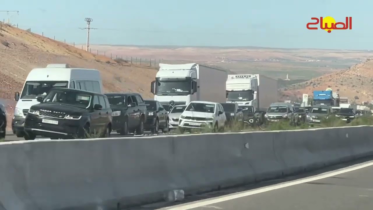 تزامناً مع عطلة عيد الفطر.. حادثة سير تعطل حركة المرور بين الدار البيضاء ومراكش