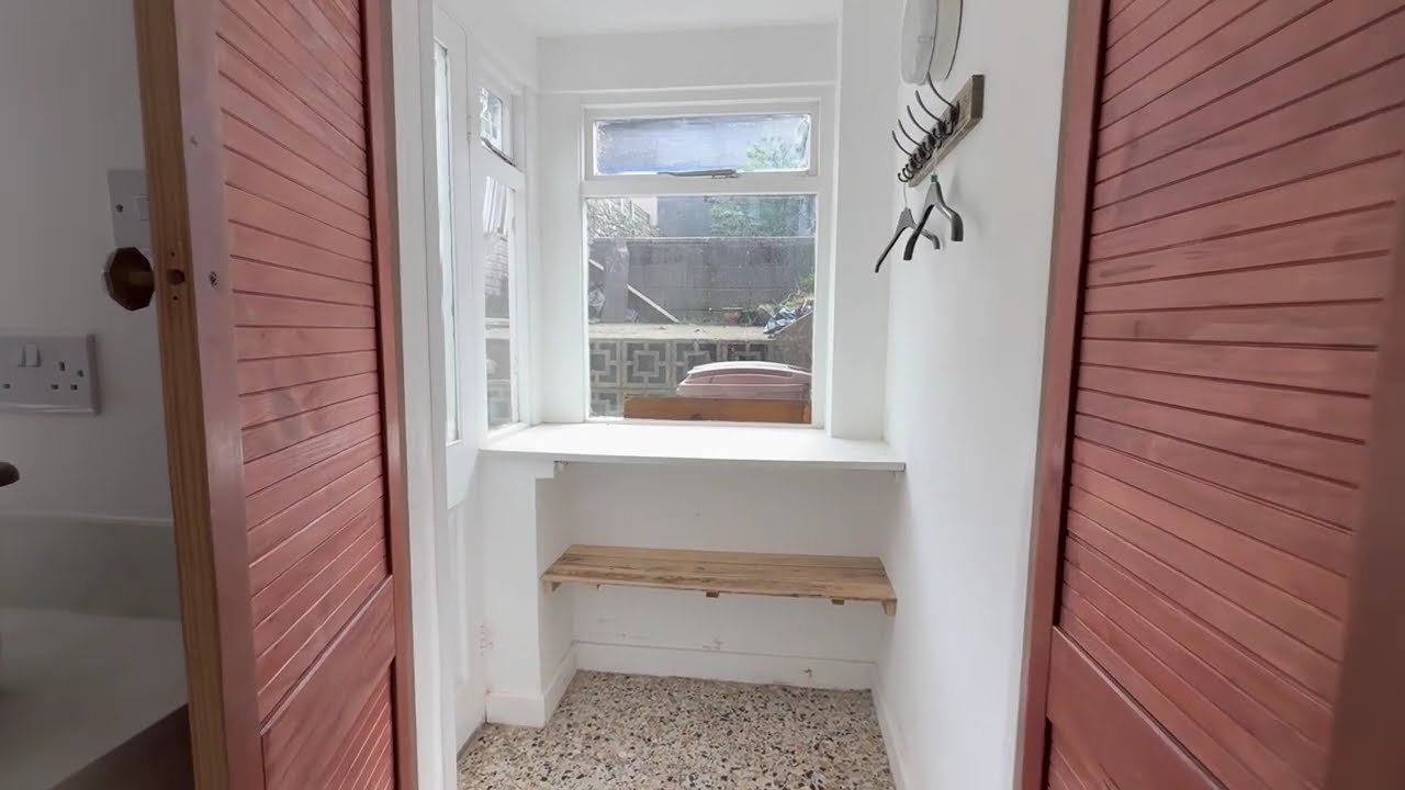 Glan Gwna Terrace, Caeathro, Caernarfon, Gwynedd, LL55