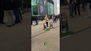 Manchester United - Galatasaray Maçı Öncesi Stat Çevresi.