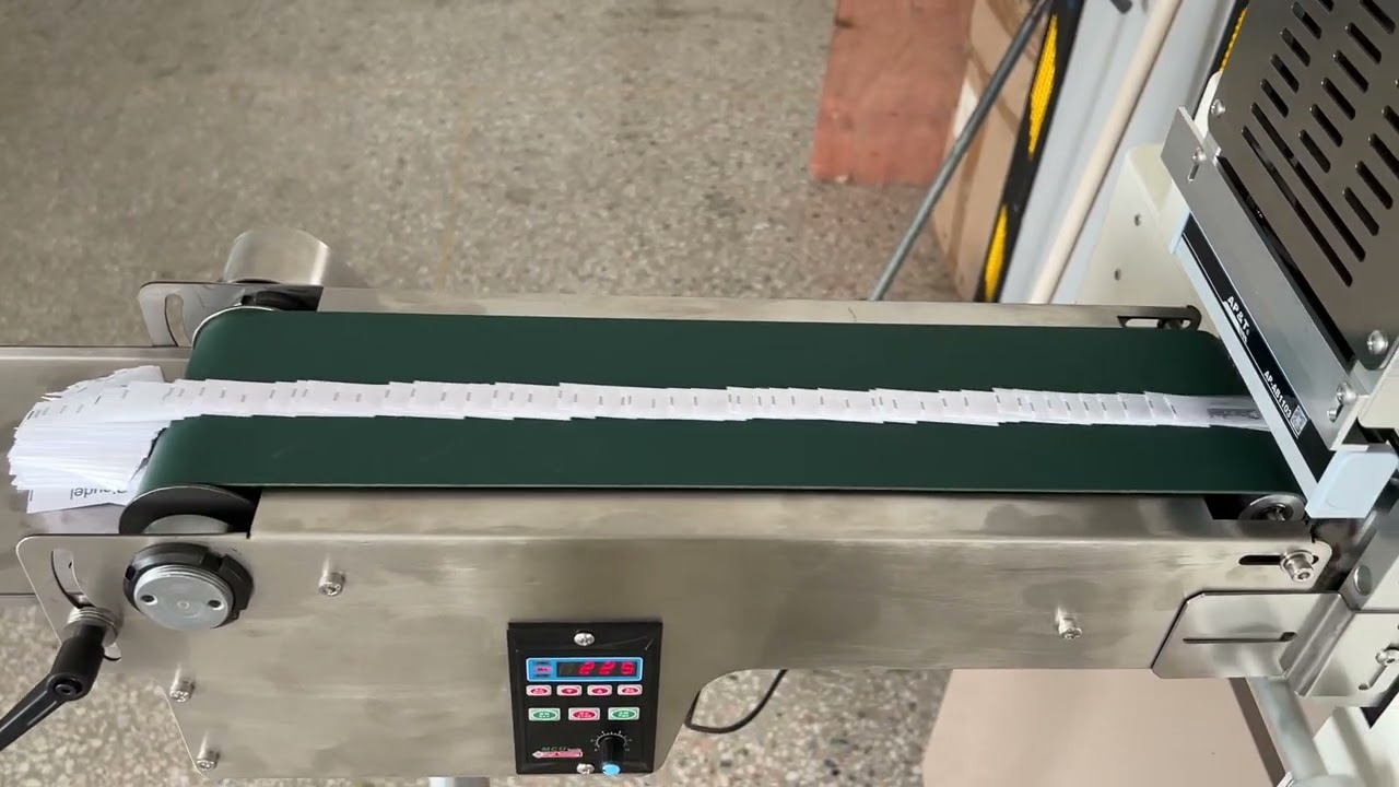 Garment Wash Care Polyester Satin Ribbon Ultrasonic Label Cutting Machine 600pcs/min 