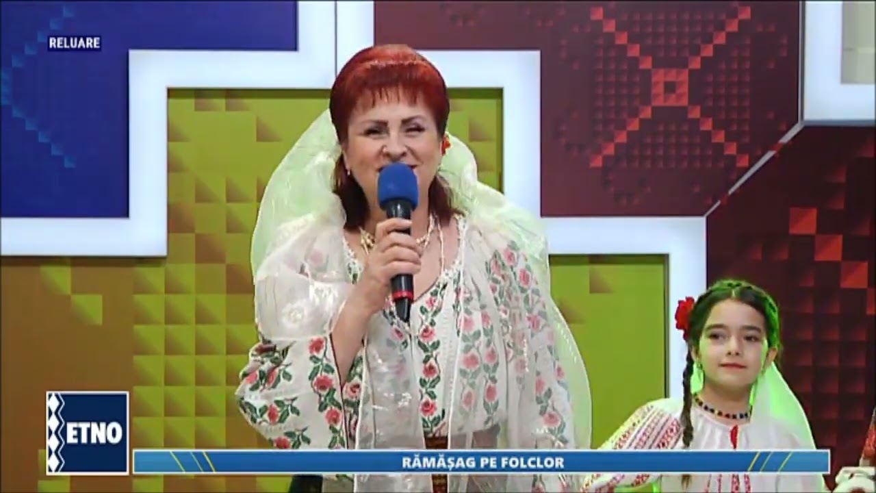 Camelia Conovici Vulpoiu - Sunt bunica fericita (Ramasag pe folclor - ETNO TV - 09.03.2022)