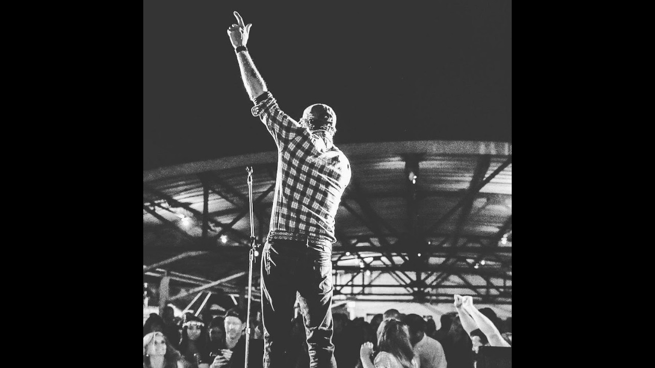 Doug covers Manic Depression - YouTube