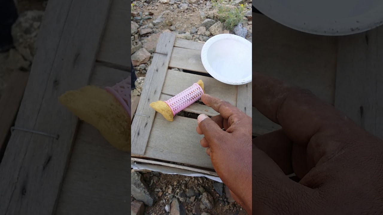 طرق تثبيت اقراص شمع النحل في الخلايا البلدي