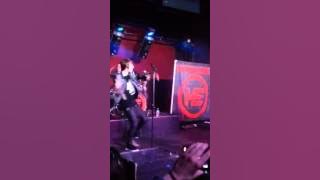 Hollywood Ending- Freak Like Me [LIVE]