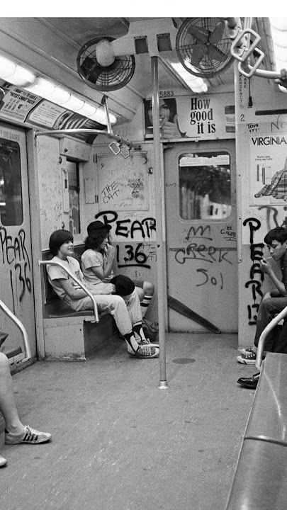 NEW YORK CITY SUBWAY INTHR 1970’S. #newyorkcitysubway