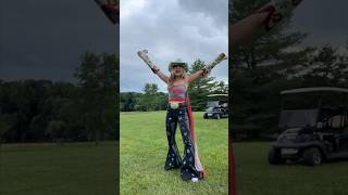 A little look behind the boots