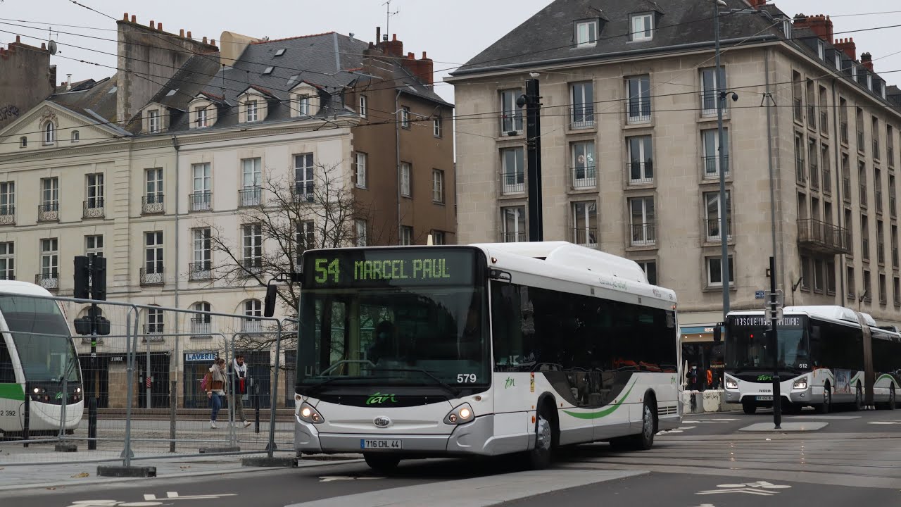 Heuliez GX 327 GNV n°582 | ligne 12 Foch-Cathédrale - Toutes Aides | Réseau TAN | Nantes