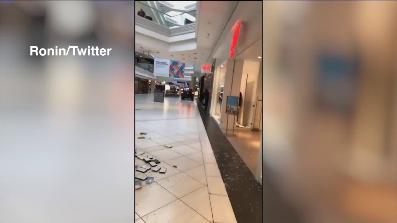 Terror, confusion in 911 calls from Woodfield Mall incident