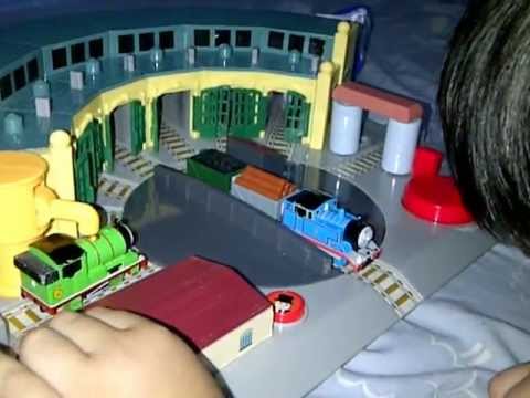 Zahid's Tomica Thomas and Friends Tidmouth Sheds Set - YouTube