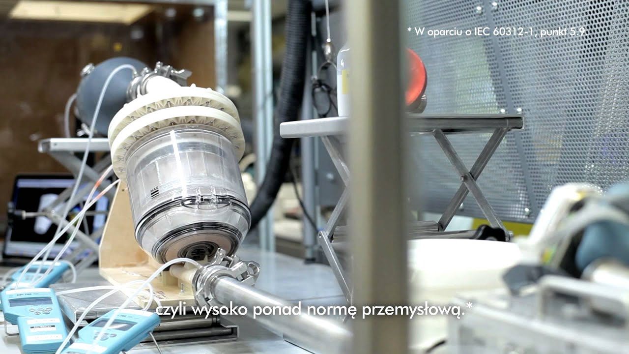 Dyson DC52 - YouTube