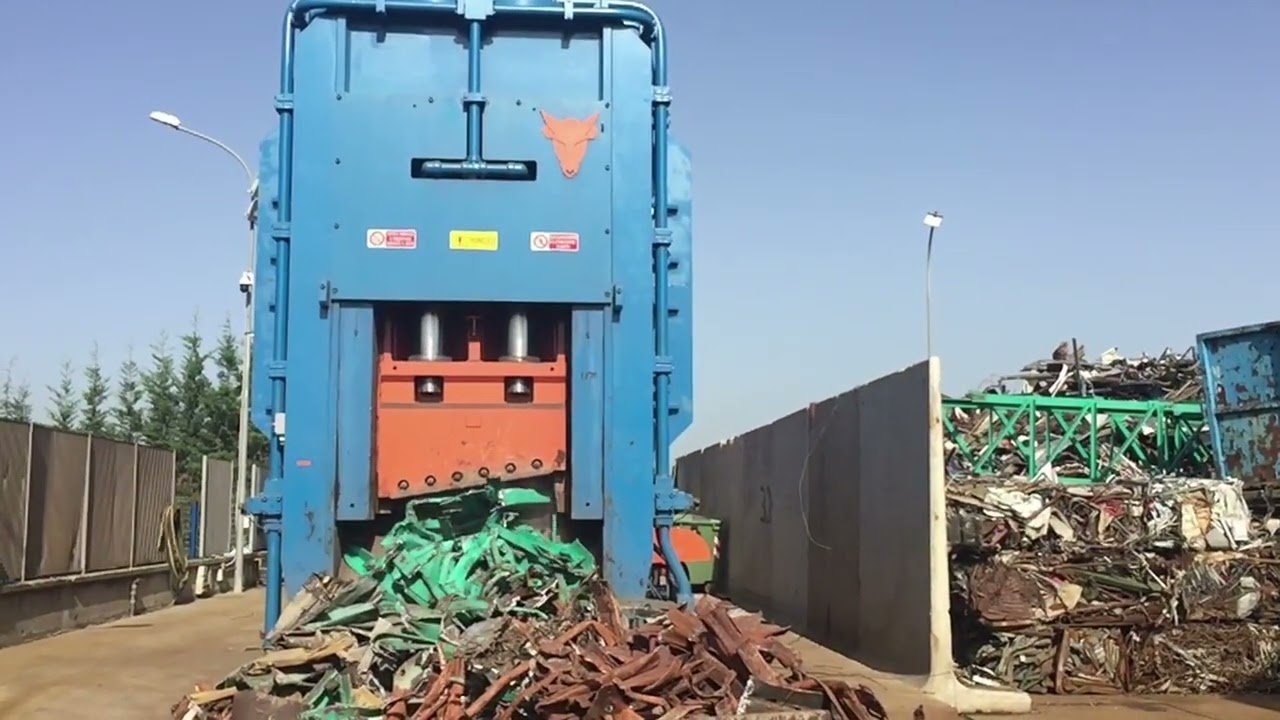 Taurus RH11 and Tower Crane Section