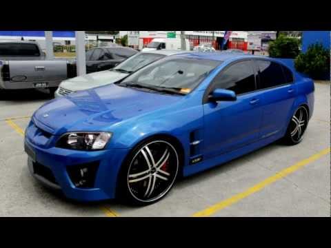 Holden Ve Clubsport Rolling 22 Inch Versus Wraith Wheels Youtube