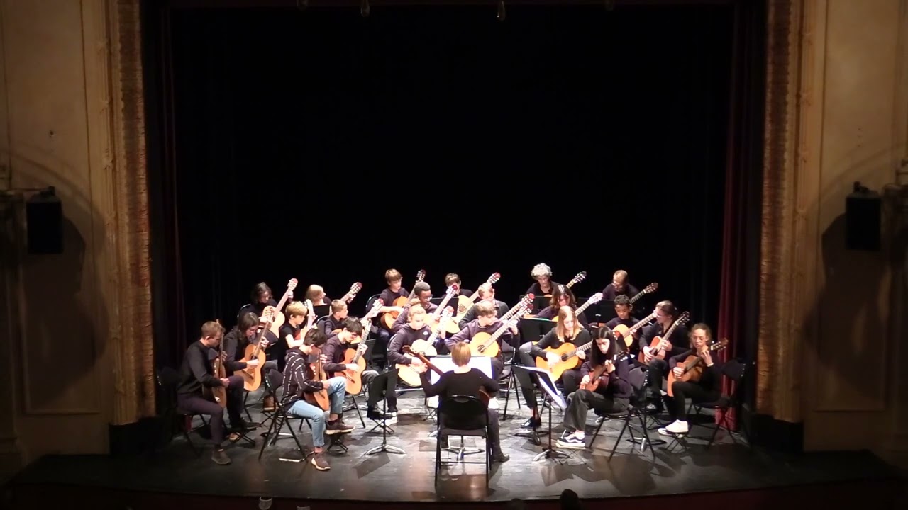 L'ensemble de guitare en première partie du concert de Thibault Cauvin Novembre 2022