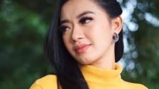 Rena kdi terhanyutdalamkemesraan koplo mantullll
