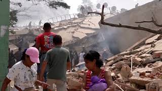 Venezuela races to rescue hundreds trapped after major twin quakes