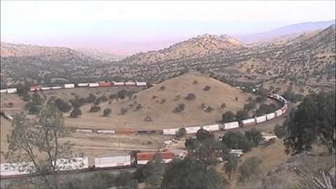 BNSF Stack Train Around Tehachapi Loop