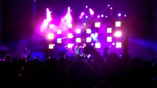 311 The Continuous Life live @ Pow Wow