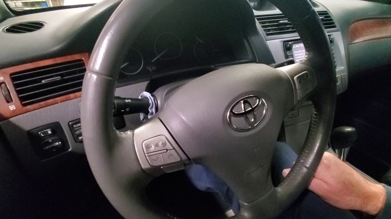 How to reset an oil maintenance light for a 2007 Toyota Solara - YouTube