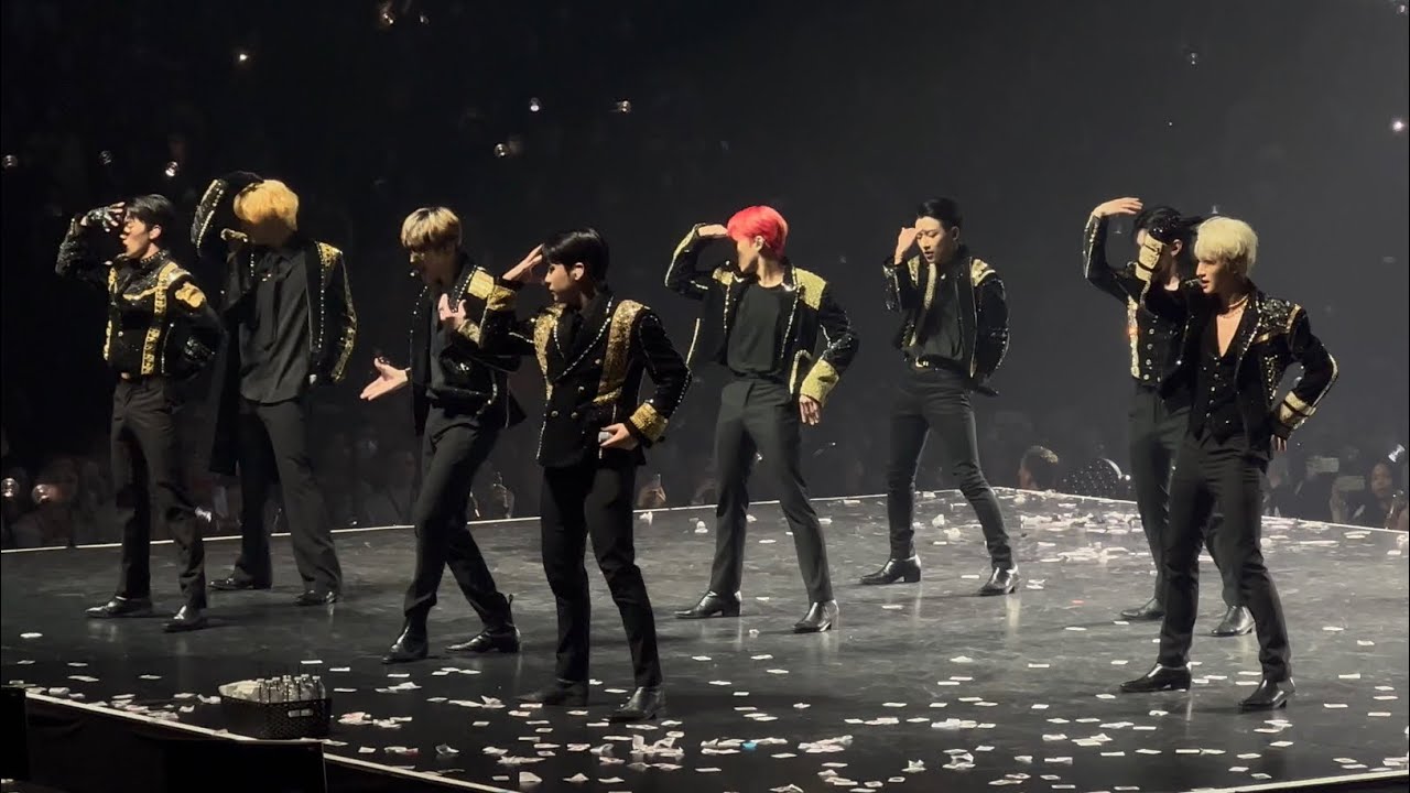 ATEEZ - HALA HALA 4K Anaheim Day 2 Fancam Fellowship Break The Wall Tour Live Honda Center 221108 직캠