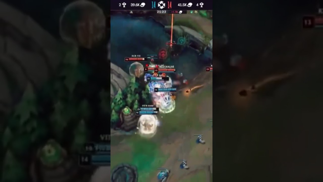 Czajek promote in LEC 💛🐝 