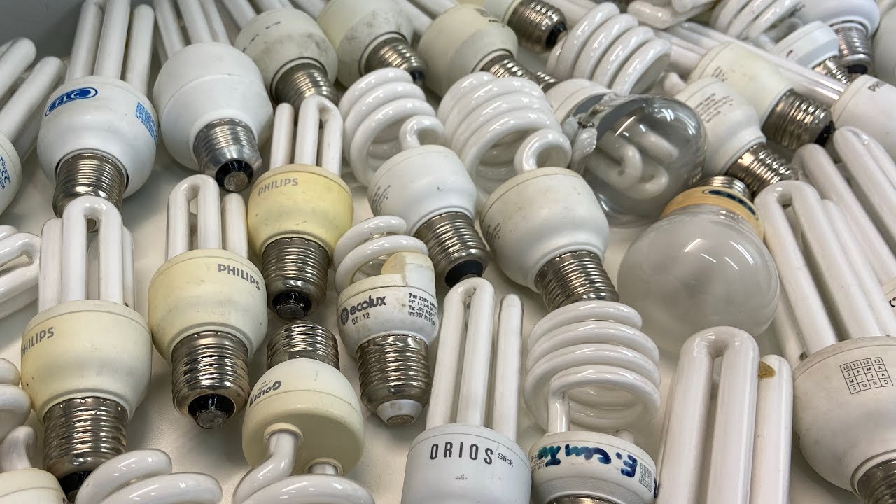 Falando sobre minhas lâmpadas fluorescente compactas