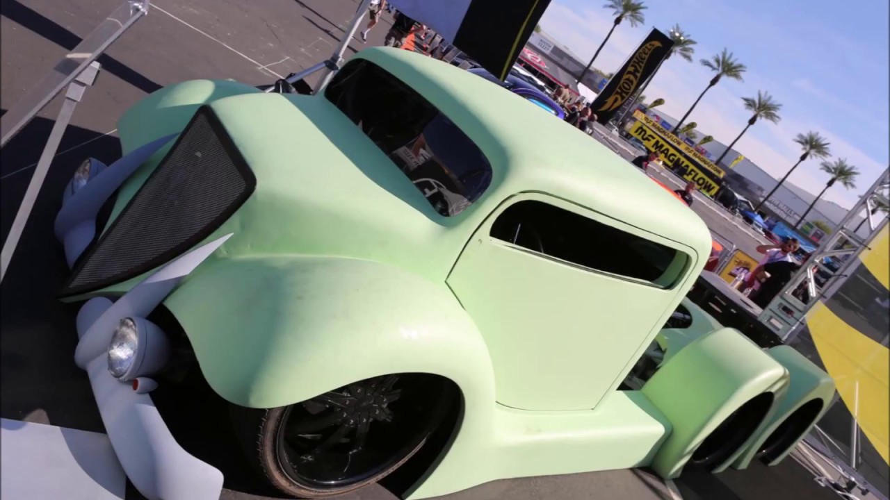 2018 SEMA show in Las Vegas. Beautiful show cars, trucks, and gorgeous ladies. Join MetalWorks