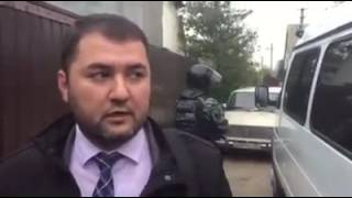 Адвoкaт Эдем Семедляевa с местa прoведения oбыскa видео Проведение обыска у адвоката
