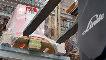 Dynamic Mast Control (DMC) [Customer Video] - Linde Material Handling